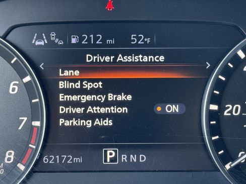 Used 2022 Nissan Frontier SV w/ Technology Package image 22