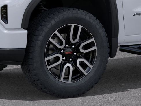 New 2025 GMC Sierra 1500 AT4 w/ AT4 Premium Package AWD/4WD image 8