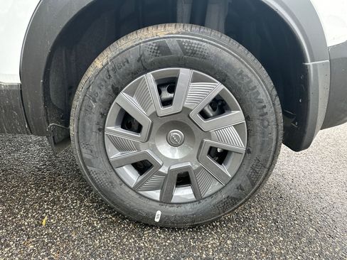 New 2026 Nissan Kicks S FWD image 17