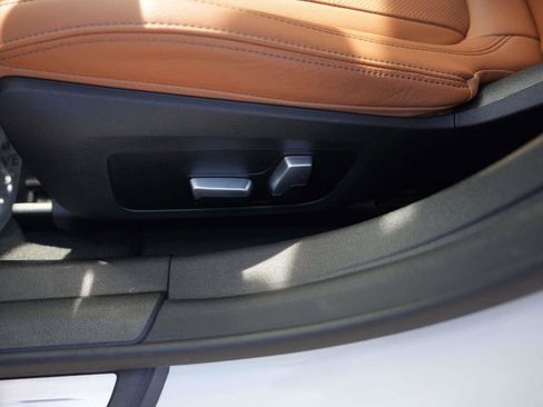 Certified 2022 BMW i4 eDrive40 image 17