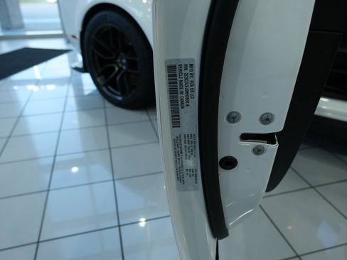 Used 2022 Dodge Challenger R/T Scat Pack image 15