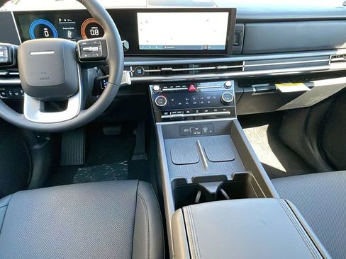 New 2025 Hyundai Santa Fe XRT image 18