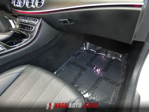 Used 2022 Mercedes-Benz E 350 Sedan image 32