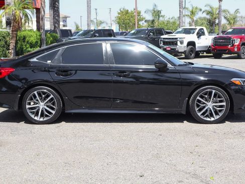 Used 2023 Honda Civic Touring image 10