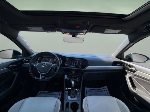 Used 2020 Volkswagen Jetta R-Line w/ R-Line Cold Weather Package image 21