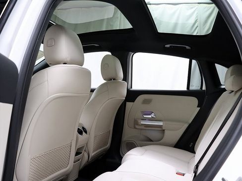 Certified 2026 Mercedes-Benz GLA 250 4MATIC image 13