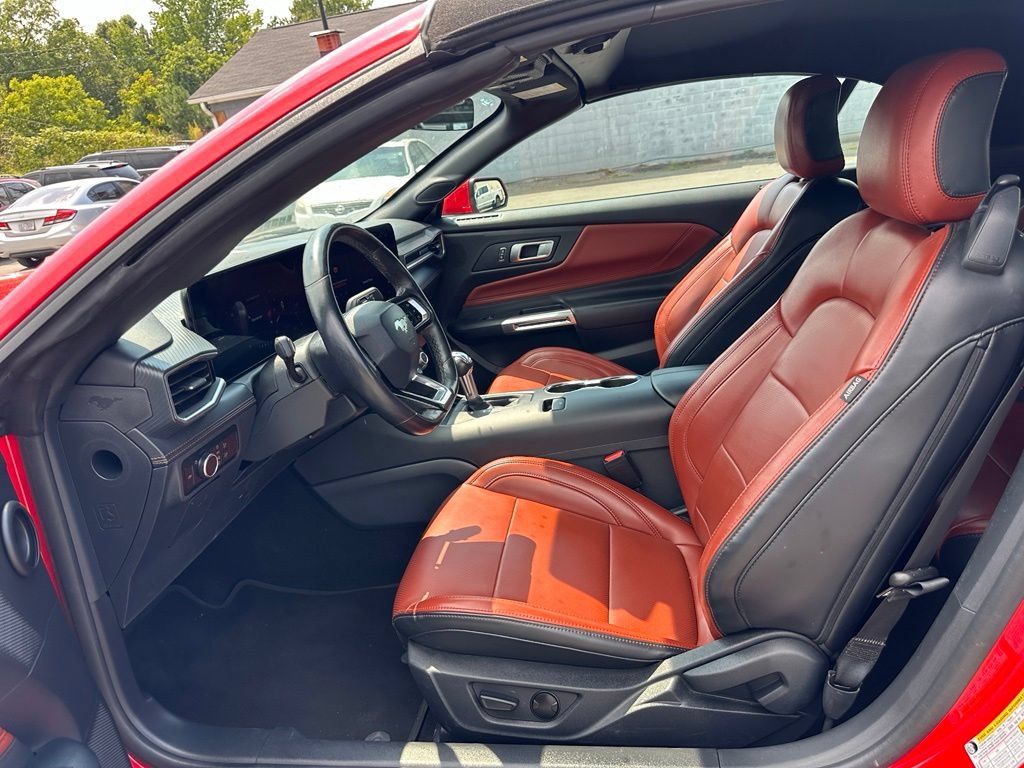 Used 2024 Ford Mustang Premium RWD image 11