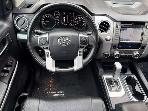 Used 2018 Toyota Tundra Platinum AWD/4WD image 16