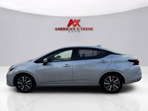 Used 2023 Nissan Versa SV FWD image 2