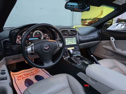 Used 2011 Chevrolet Corvette Convertible w/ Preferred Equipment Group image 12