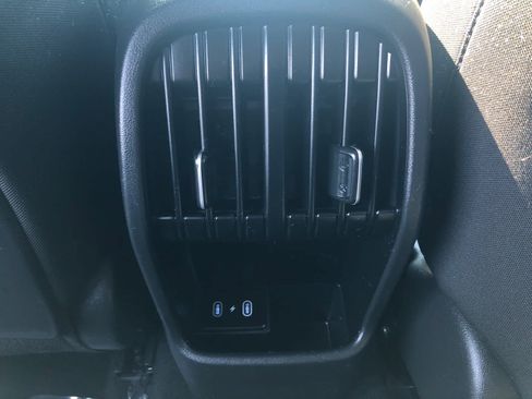 Certified 2025 Hyundai Kona SEL AWD/4WD image 20