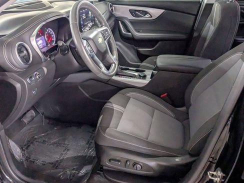 Used 2023 Chevrolet Blazer LT FWD image 15