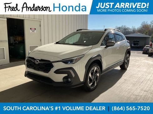 Used 2024 Subaru Crosstrek 2.5i Limited w/ Crosstrek Mirror Package image 1