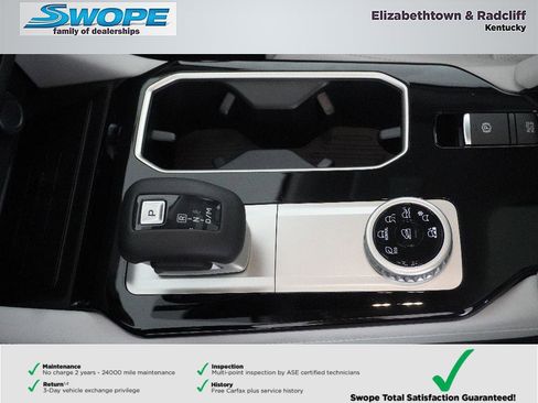 Used 2025 Mitsubishi Outlander AWD image 24