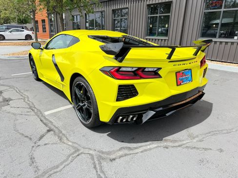 Used 2020 Chevrolet Corvette Stingray Coupe w/ 1LT RWD image 3
