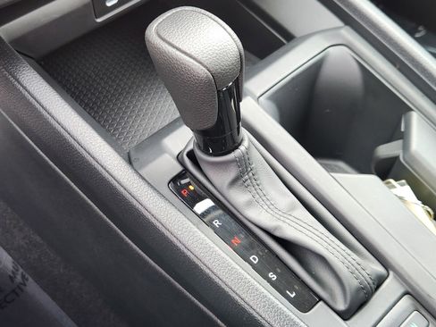 Certified 2025 Honda Accord SE image 12