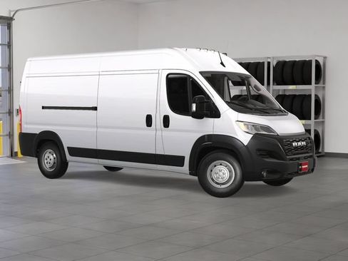 New 2024 RAM ProMaster 2500 w/ Convenience Group FWD image 7