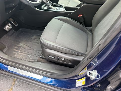 Used 2022 Buick Encore GX Preferred w/ Cold Weather Comfort Package FWD image 13