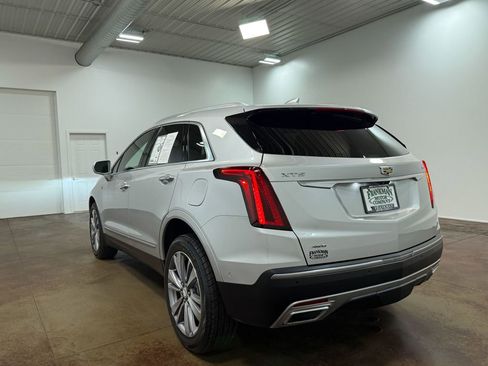 Used 2020 Cadillac XT5 Premium Luxury w/ Platinum Package AWD/4WD image 35