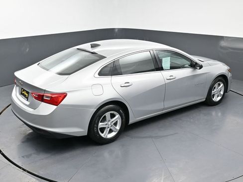 Used 2019 Chevrolet Malibu LS image 43