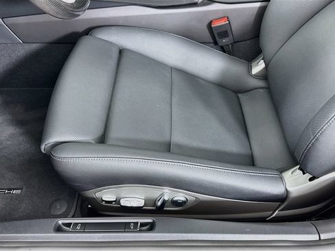 Certified 2024 Porsche 718 Boxster S RWD image 13
