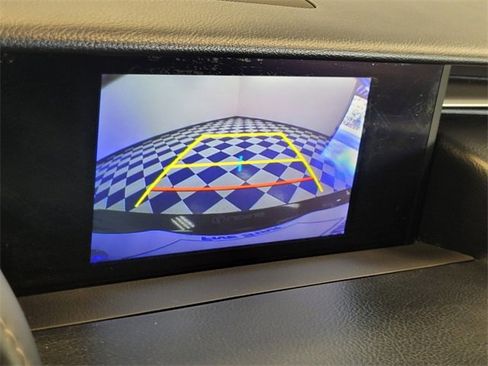 Used 2015 Lexus RC 350 image 17