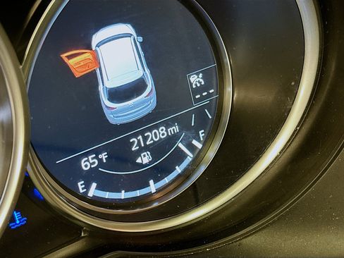 Used 2025 MAZDA CX-5 AWD 2.5 S w/ Select Package image 19