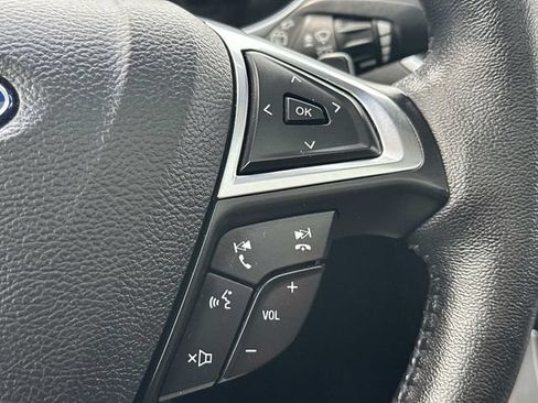 Used 2016 Ford Edge Titanium w/ Equipment Group 302A AWD/4WD image 22