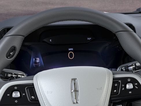 New 2026 Lincoln Aviator AWD w/ Jet Appearance Package image 13