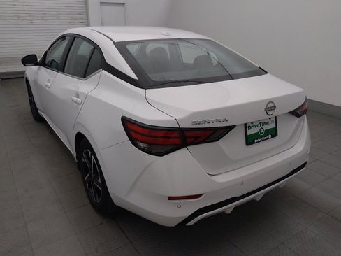 Used 2025 Nissan Sentra SV FWD image 5