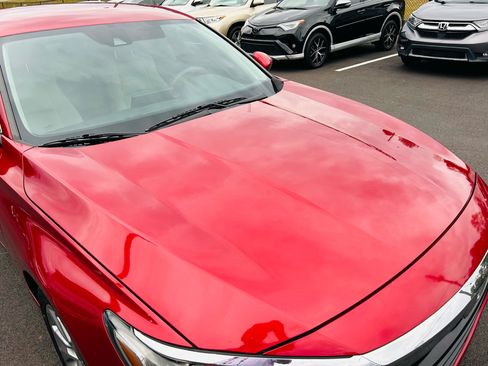 Used 2019 Honda Accord LX image 10