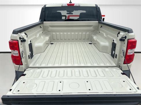 Used 2024 Ford Maverick XLT image 22