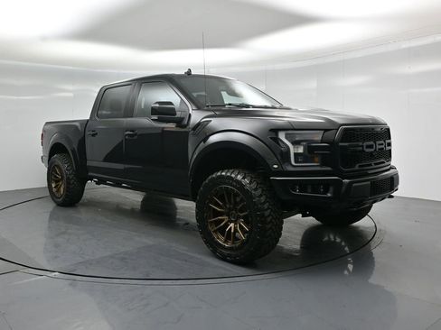 Used 2019 Ford F150 Raptor w/ Equipment Group 802A Luxury image 57