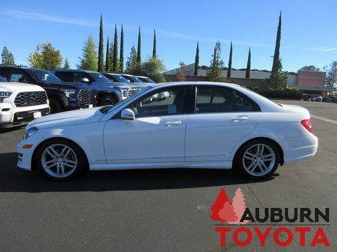 Used 2014 Mercedes-Benz C 250 Sedan image 7