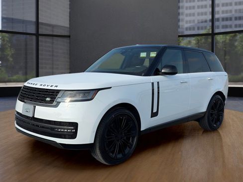 New 2026 Land Rover Range Rover SE image 9