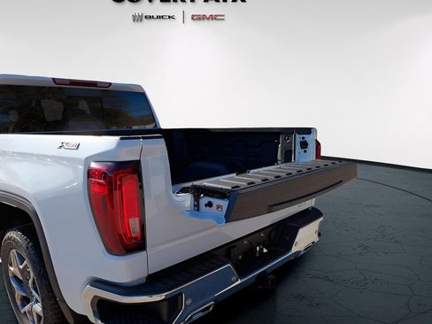 New 2026 GMC Sierra 1500 SLT image 27