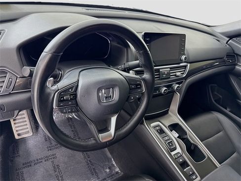 Used 2022 Honda Accord Sport image 9