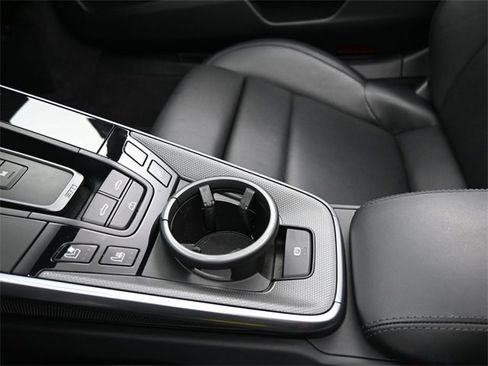 Used 2020 Porsche 911 Carrera S image 18