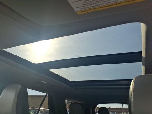 Certified 2021 Ford Explorer XLT w/ Equipment Group 202A image 18