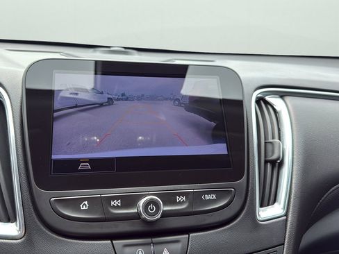 Used 2023 Chevrolet Malibu LT w/ LPO, Floor Liner Package FWD image 18