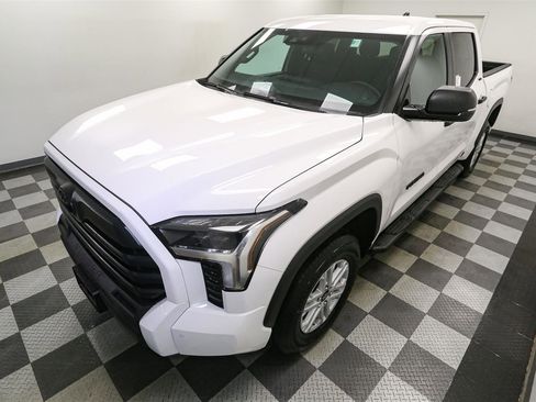 New 2026 Toyota Tundra SR5 image 6