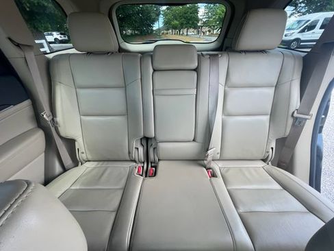 Used 2018 Jeep Grand Cherokee Limited w/ Trailer Tow Group IV AWD/4WD image 12