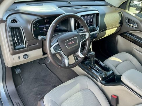 Used 2020 GMC Canyon SLE w/ Elevation Edition image 35