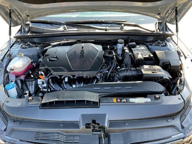 Used 2026 Kia K5 GT-Line w/ GT-Line Premium Package FWD image 32