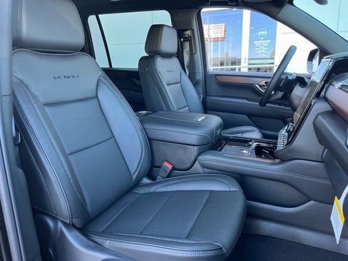 New 2026 GMC Yukon XL Denali w/ Sun & Power Step Package image 18