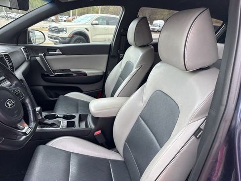 Used 2018 Kia Sportage EX w/ EX Sport Appearance Package image 11