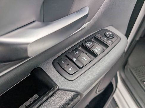 Used 2021 RAM 1500 Big Horn image 17