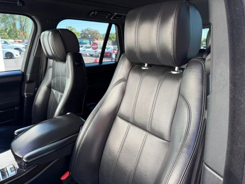Used 2016 Land Rover Range Rover HSE image 21