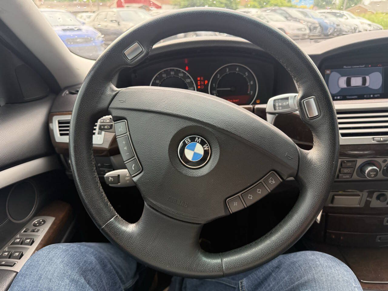 Used 2008 BMW 750i w/ Sport Pkg RWD image 15