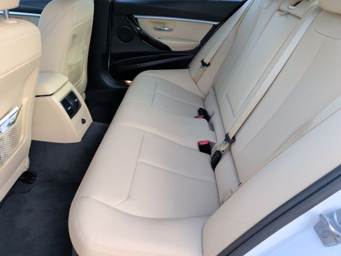 Used 2018 BMW 330i Sedan RWD image 36